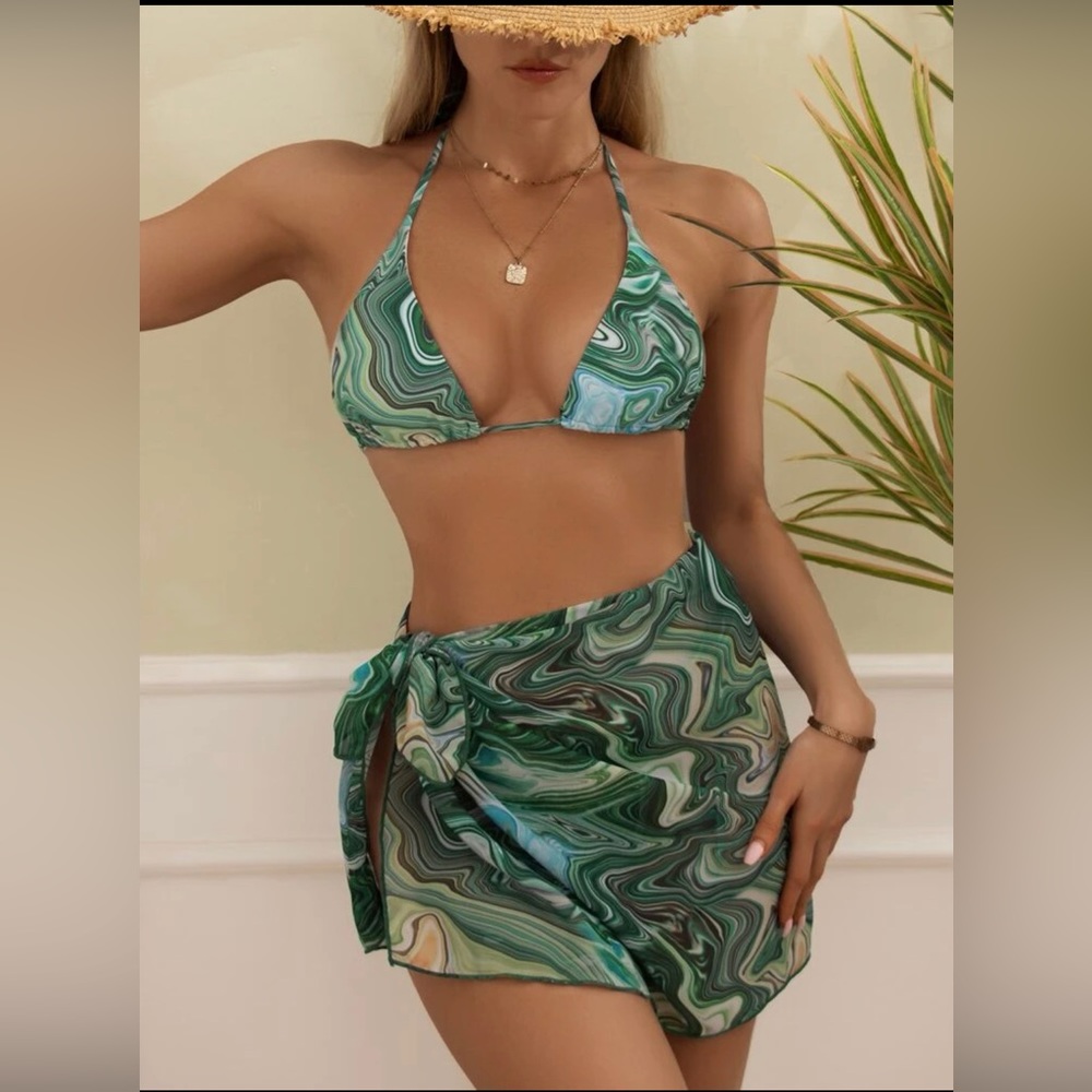 NWT 3 PIECE BIKINI SET